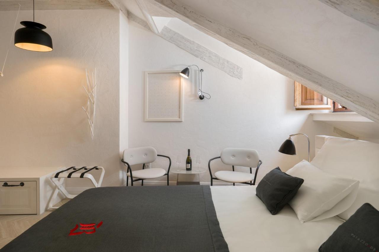 Hotel Palazzo De Bona Ragusa Esterno foto
